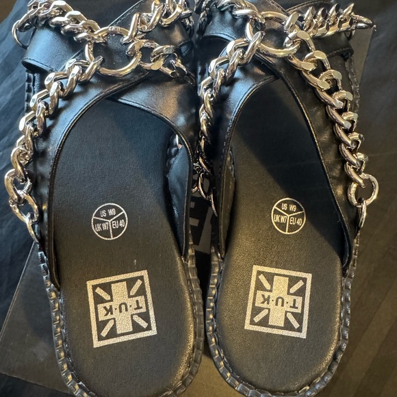 T.U.K Black Sandals with Silver Chain - Picture 3 of 4